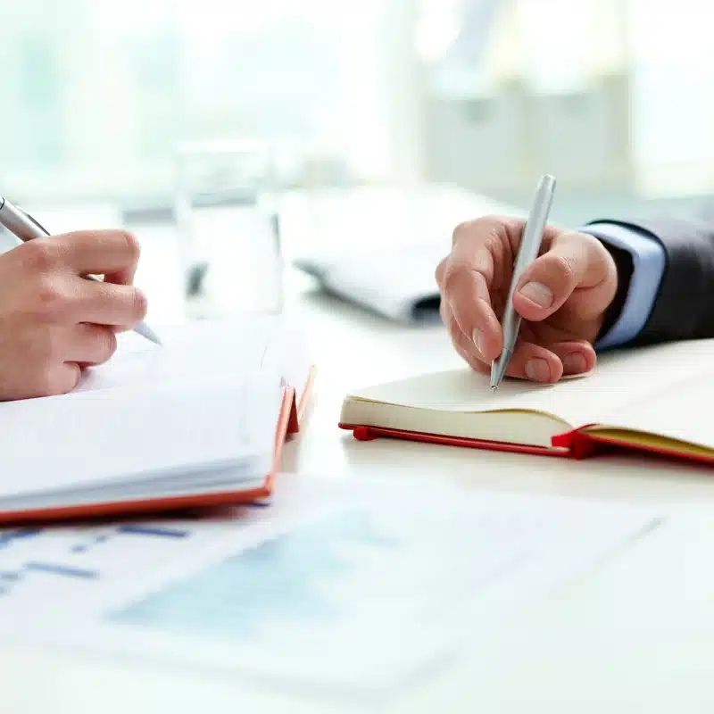 Liderazgo y motivación de equipos de venta, post-venta y atención al cliente